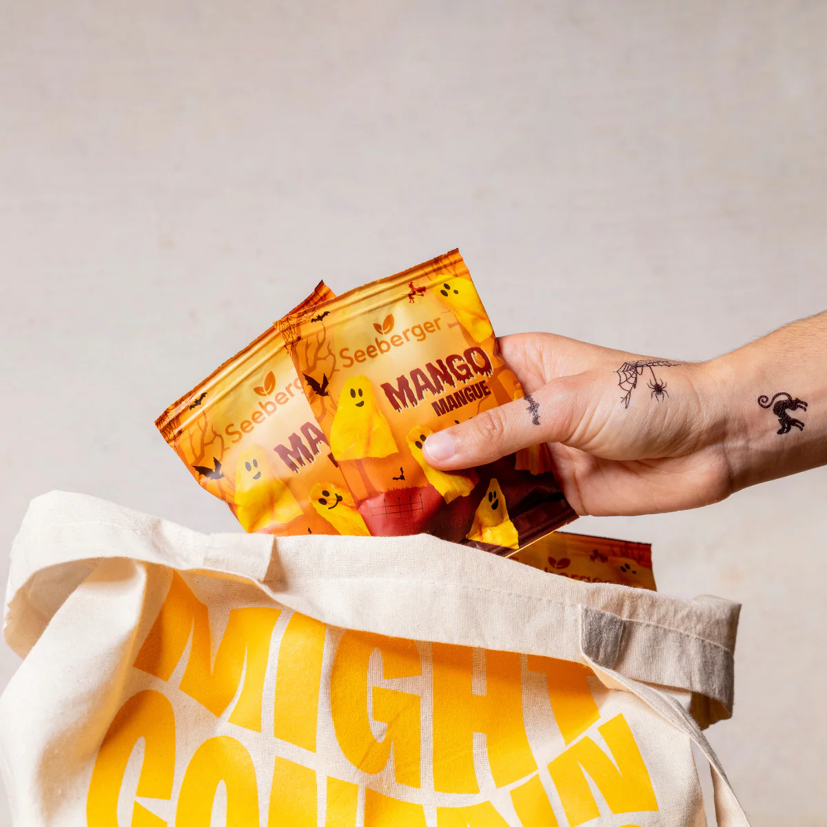 Snack Bag: 10x Mango im Grusel-Look - Image 3